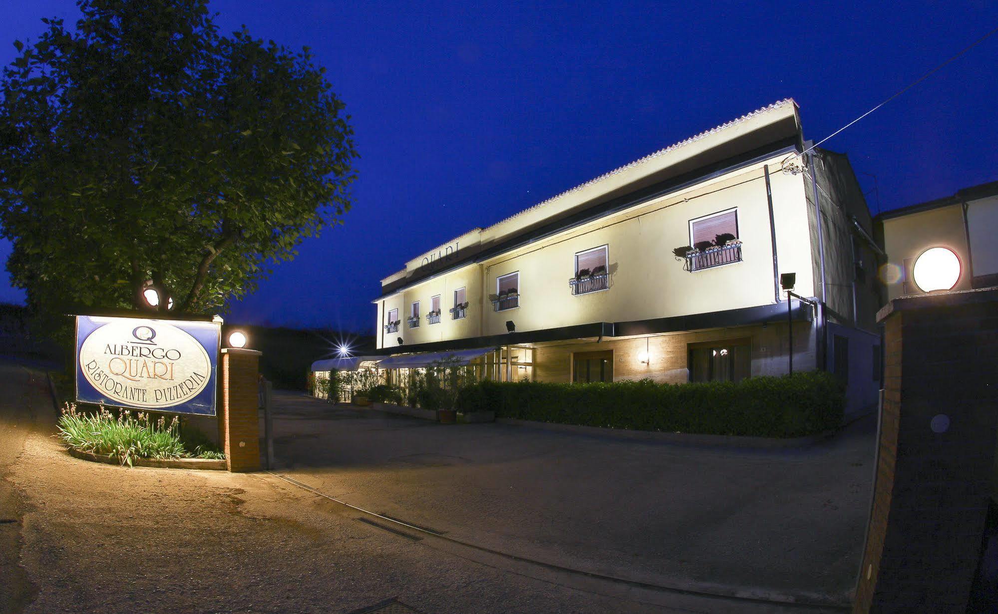 Quari Hotel Restaurant & Pizza Cologna Veneta Exteriör bild